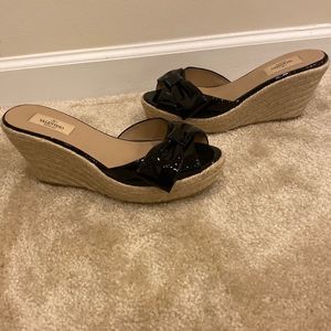 VALENTINO Garavani Mena Patent Bow Espadrille Wedges Black sz 40